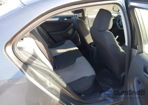 2017 Volkswagen Jetta 1.4T S from USA, damaged, VIN 3VW2B7AJ4HM279199